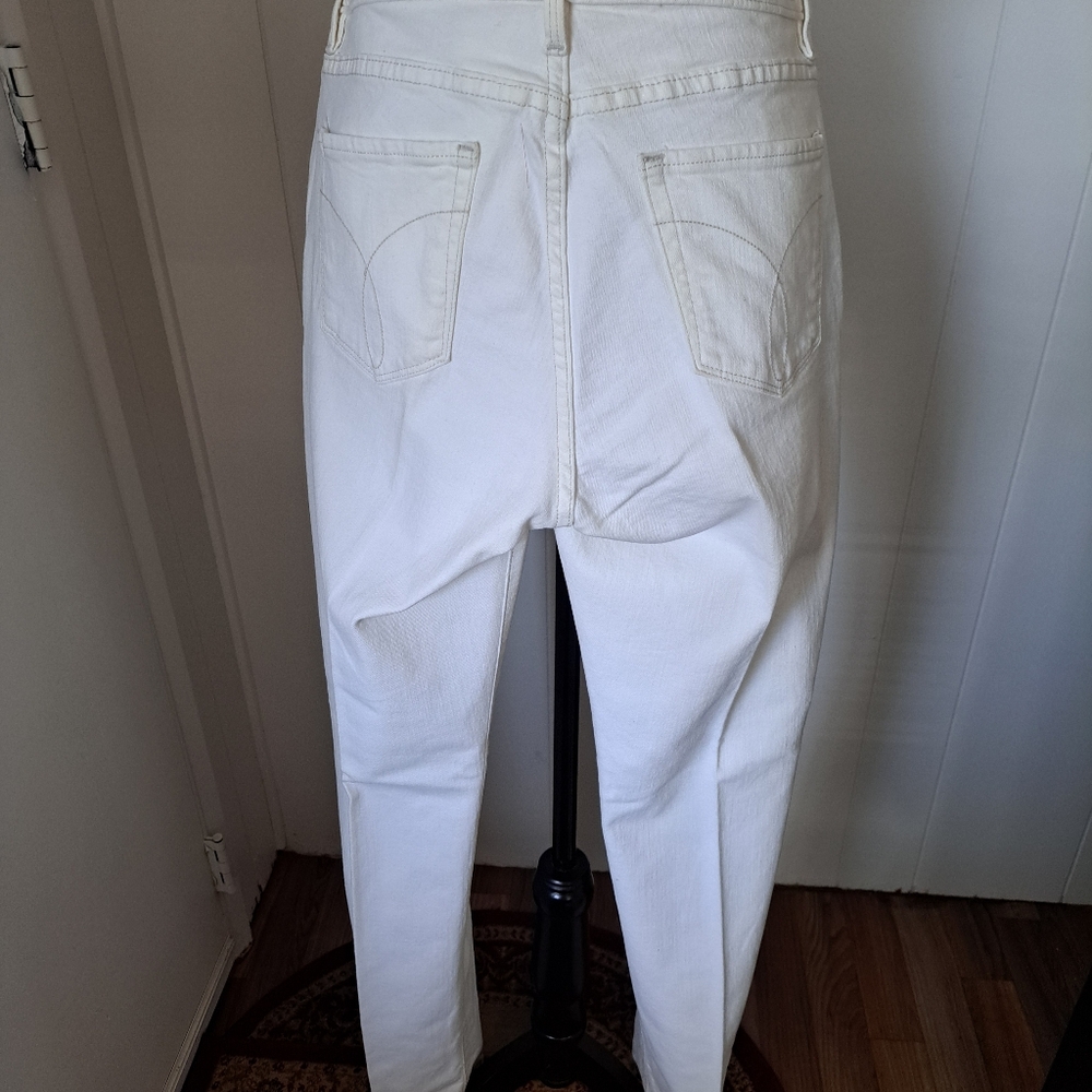 JEANS - Picture 4 of 5